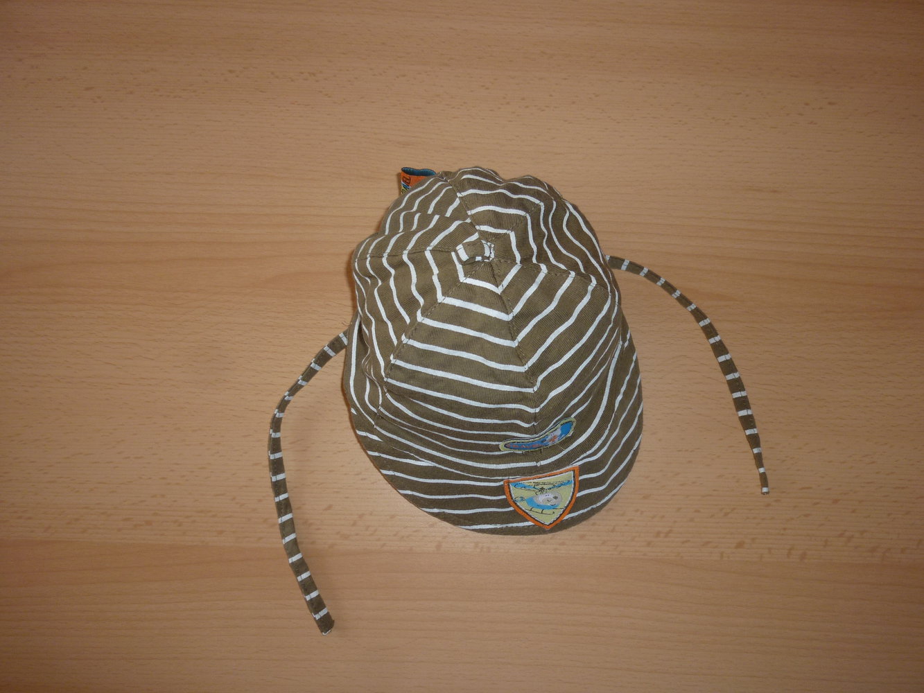 gestreifte Mütze