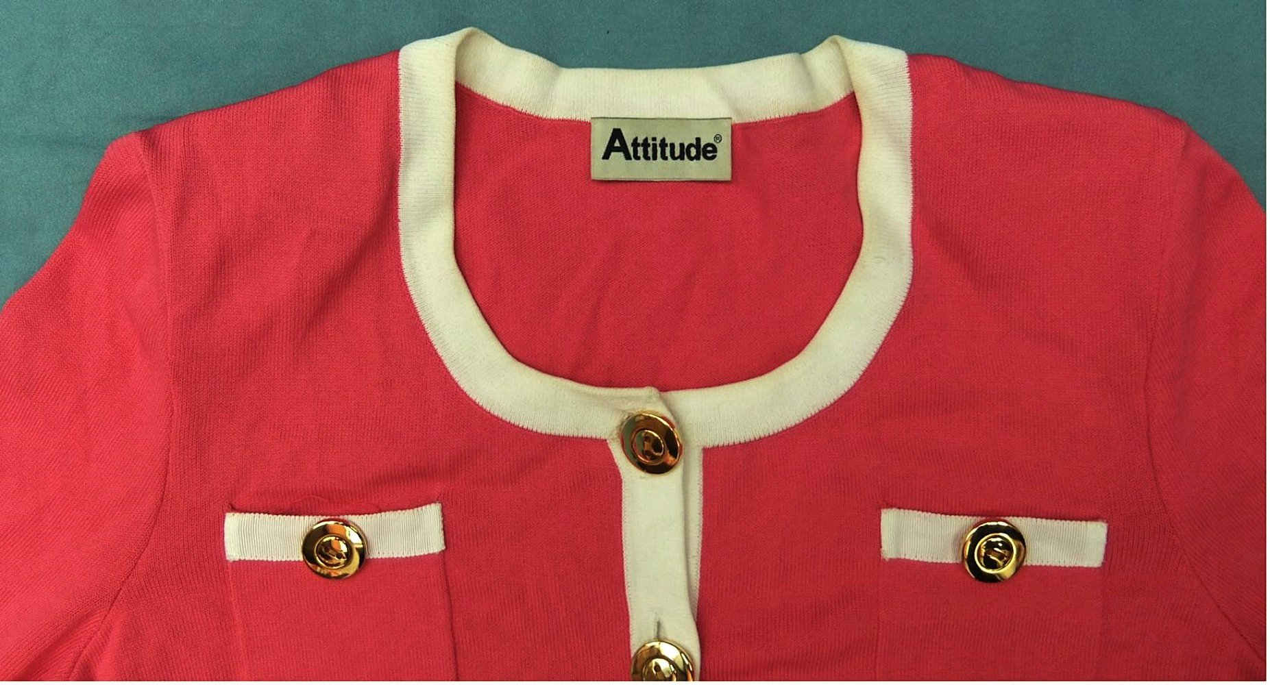 Damen-Jacke von Attitude - Mit goldfarbigen Knöfen - Größe 44 - pink