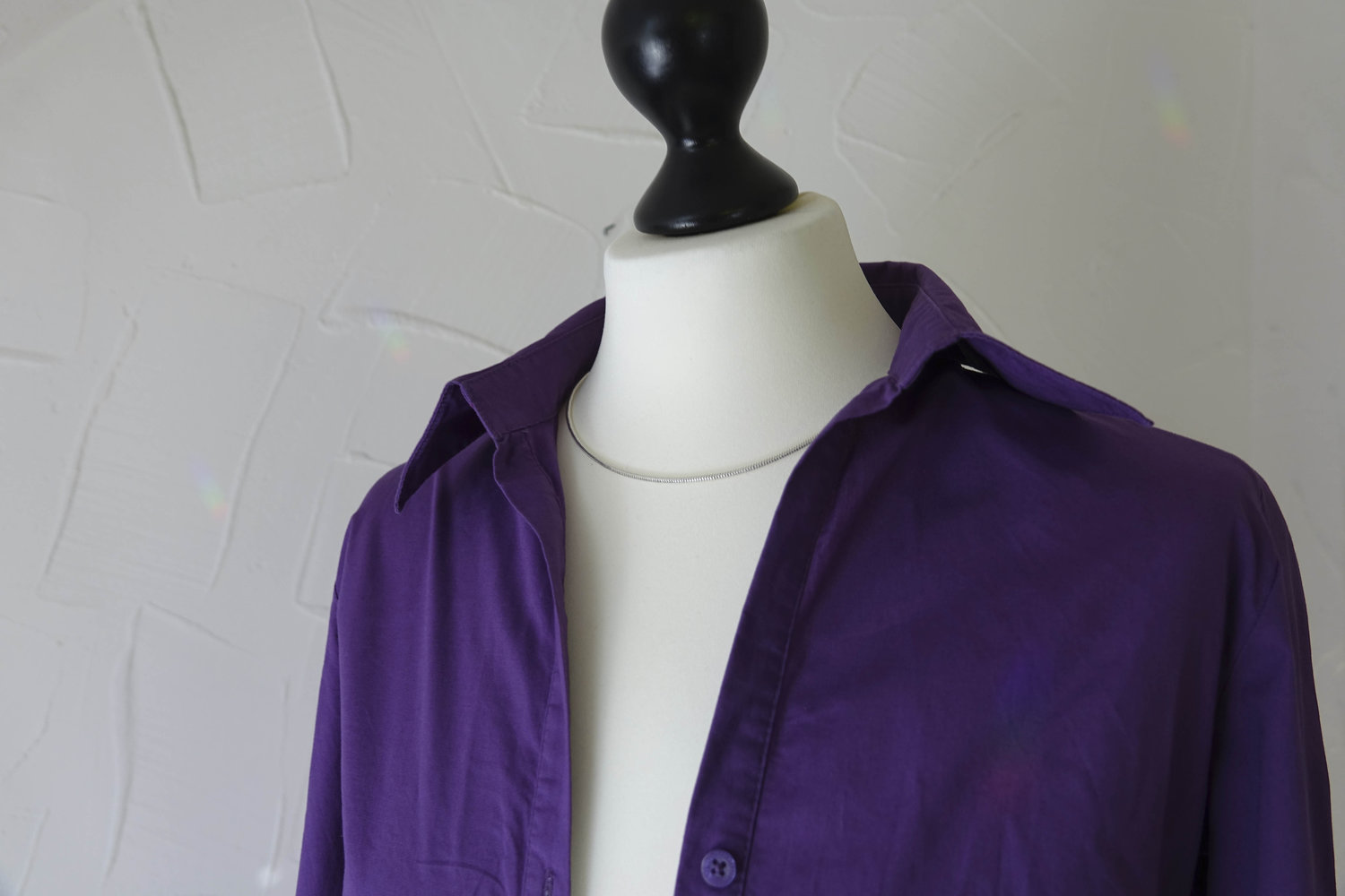 Schöne lila Bluse