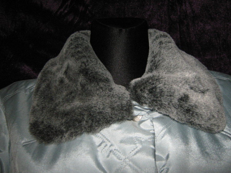 NEU * Edel * Stepp - Jacke * im Englisch- Style * mit Webpelz- Fake Fur- Kragen 