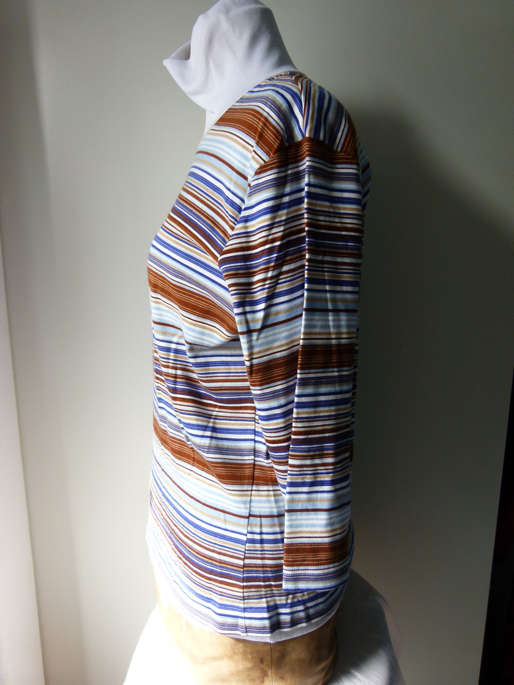 Basic Ringel Shirt, dreiviertel Arm, braun weiß blau gestreift, Casual 