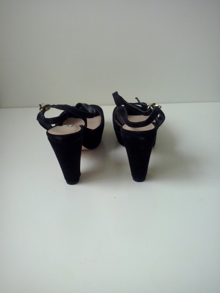 Schicker Plateau-High Heel von Dune