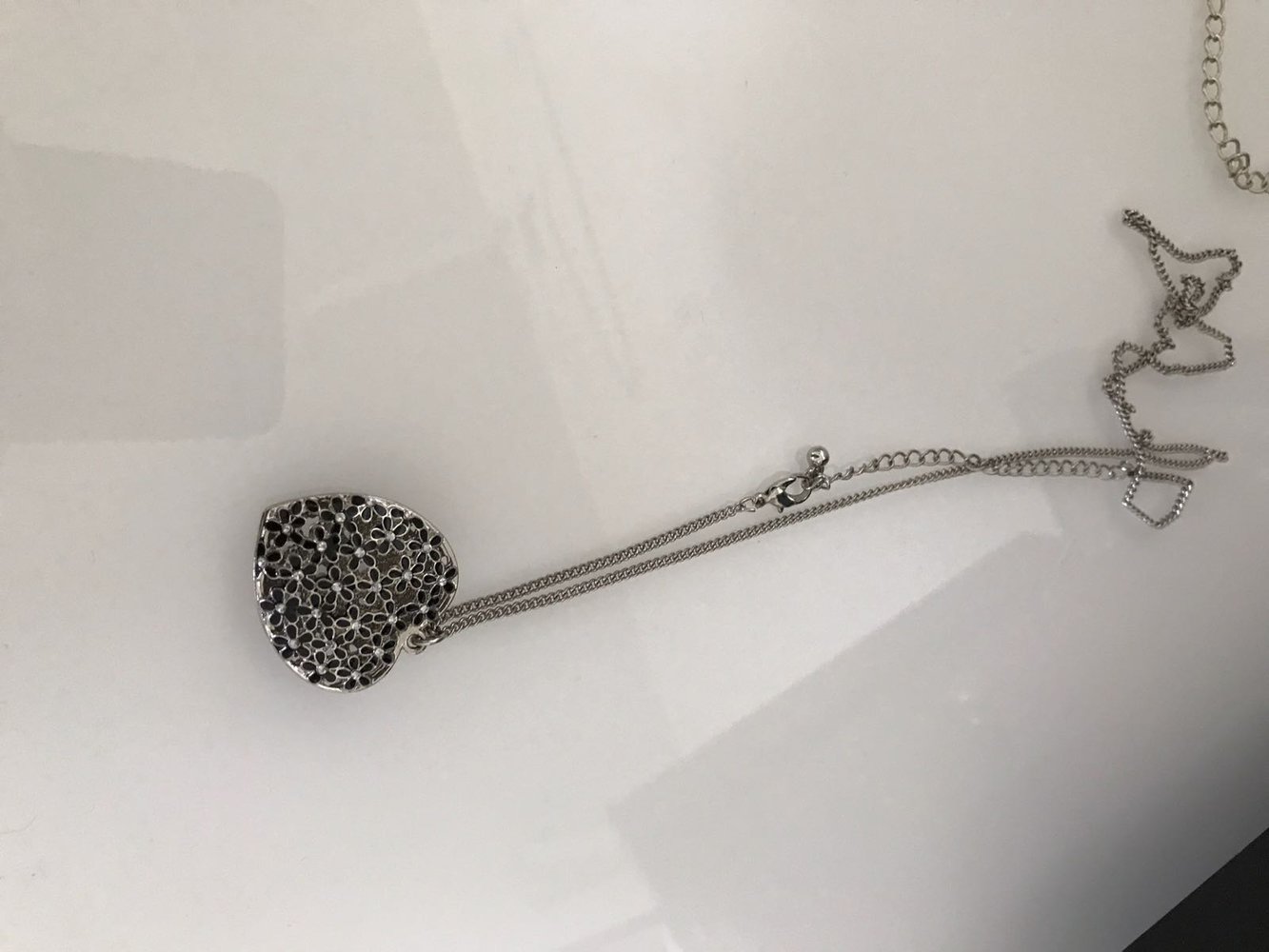 Kette mit Anhänger
