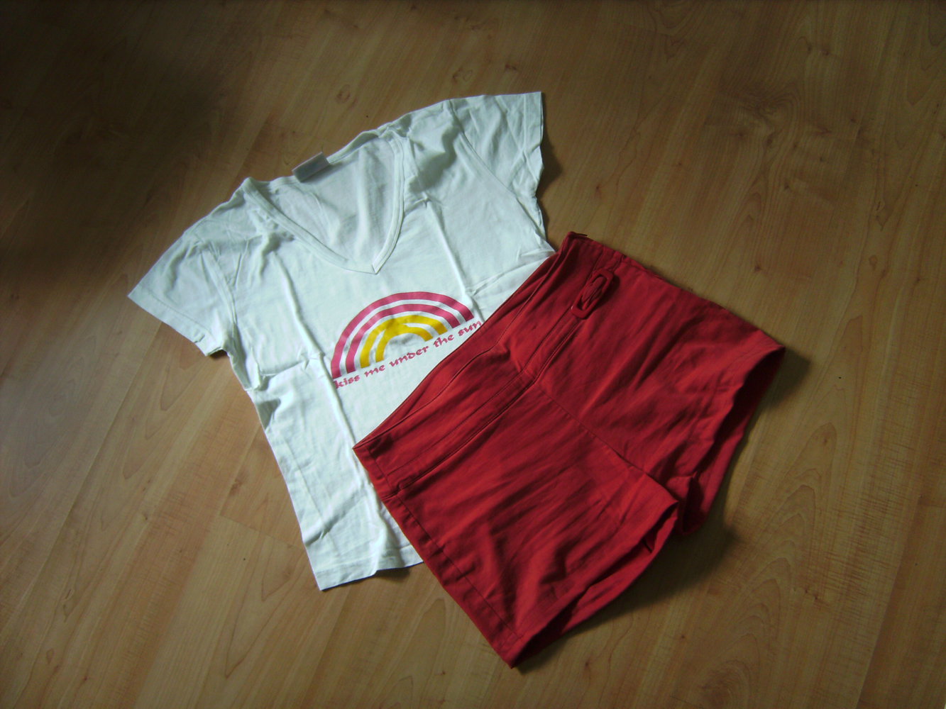 Shirt weiss mit Printdruck Gr. M, Kurzarm Sommershirt, Regenbogen, Rainbow 