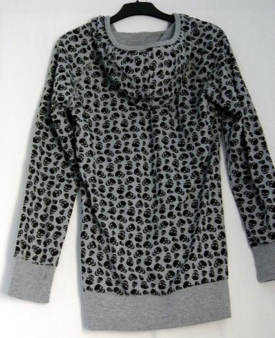 Totenkopf Hoody Sweater Kapuzen Pulli in grau schwarz, Gothic Punk Alternative Grunge Emo Festival