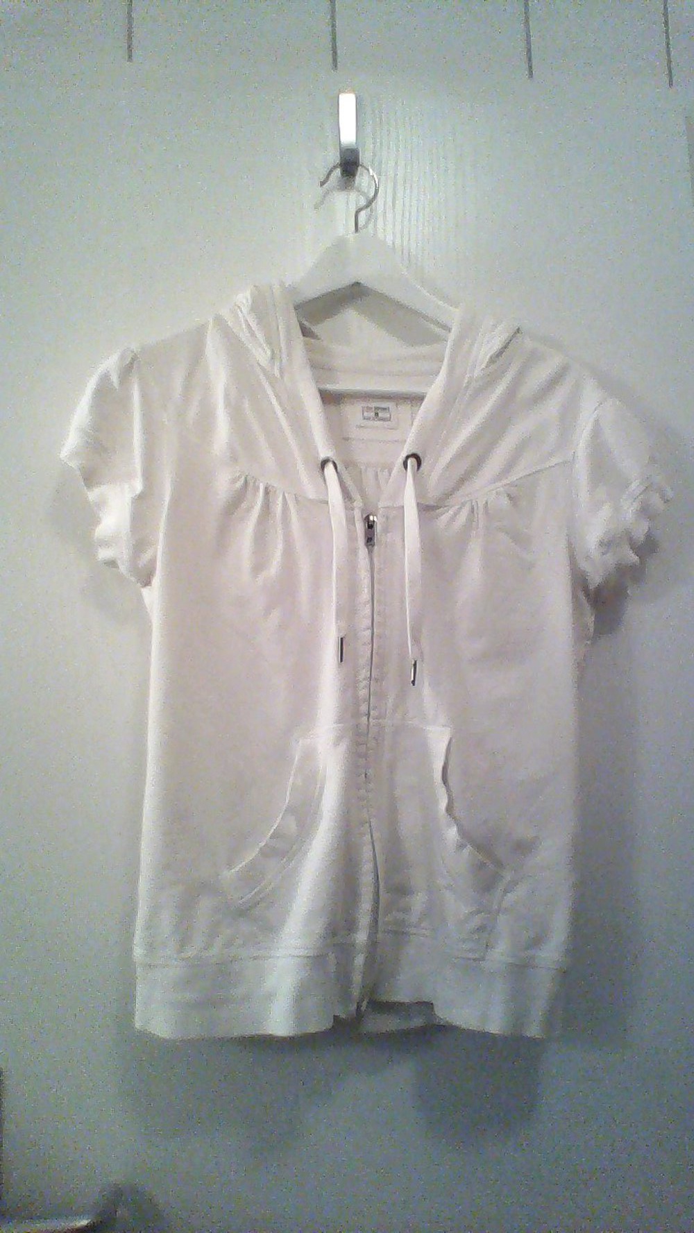 Sportliche, weiße Jacke