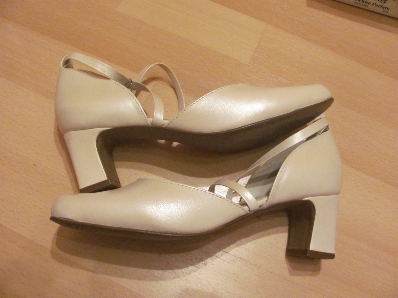 Brautschuhe Hochzeitsschuhe Größe 38 White Lady