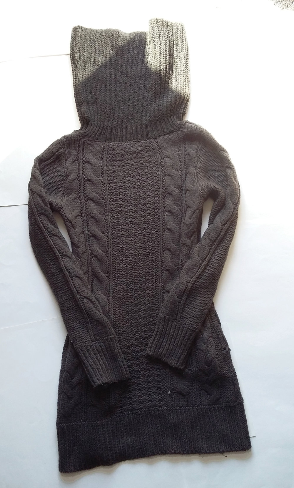 Langer Rollkragenpullover Gr. S dunkelbraun von Orsay / Strickpullover