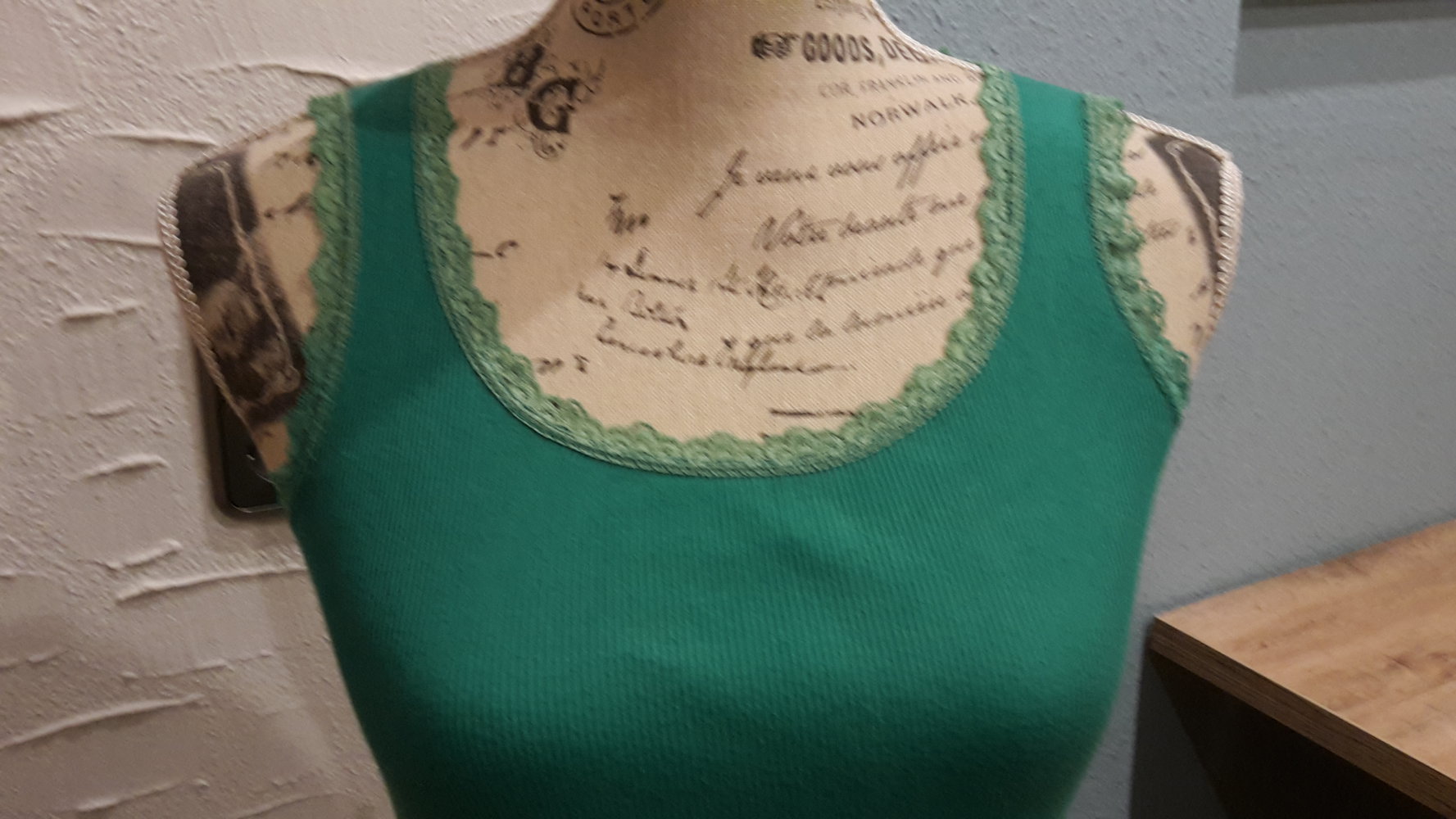 vero moda L rip top dunkel grün sommer spitze meer grün unterhemd