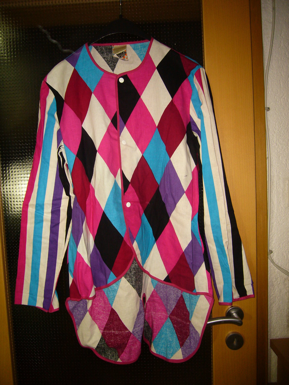Clown Kostüm Frack Gr.50 außerdem noch eine Faschings Weste Gr.50