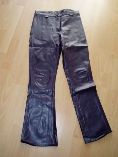 Lila Kunstlederhose Lackhose Lack Kunstleder Hose Gr. 34 / 29 William&Del