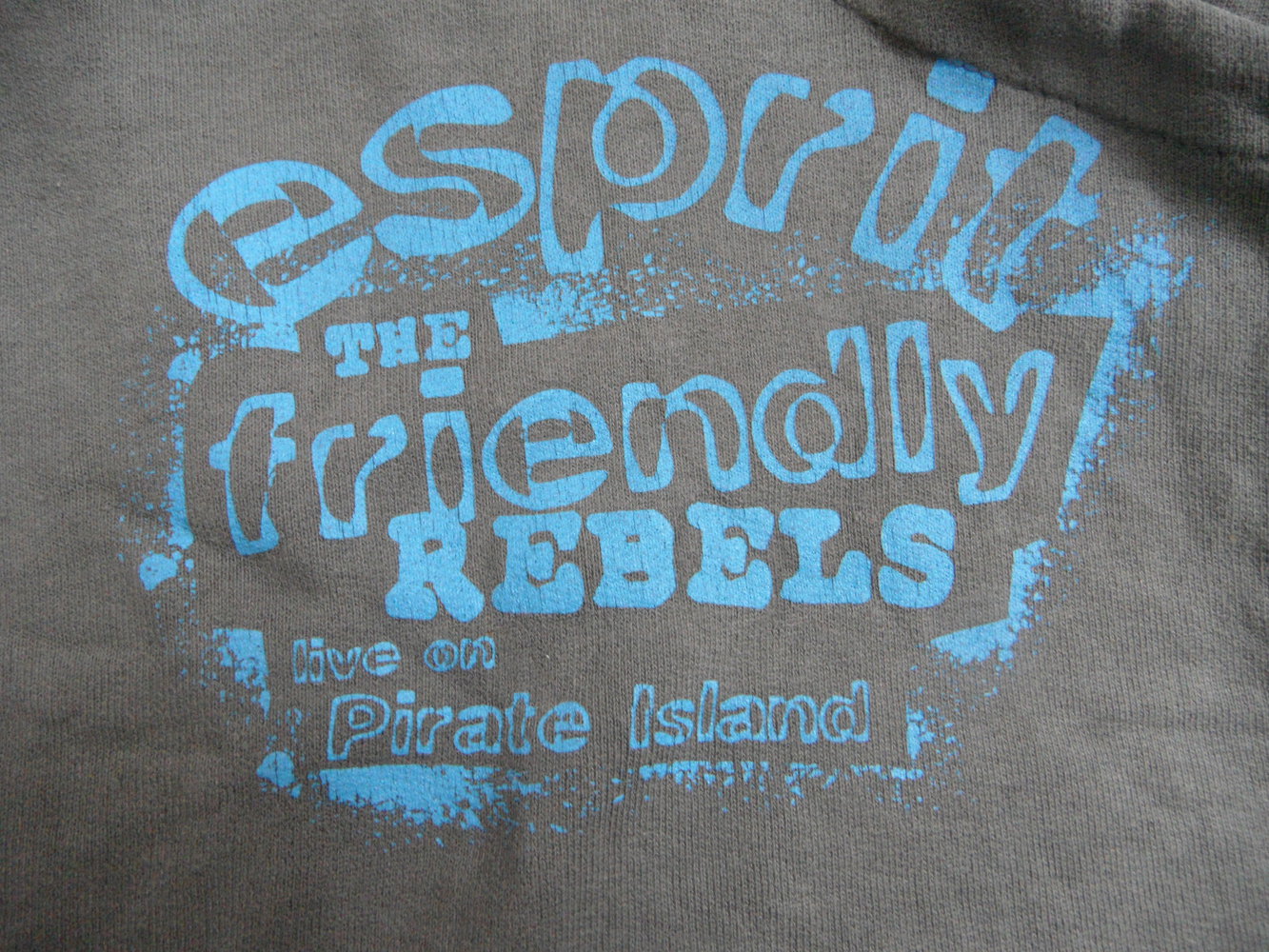 weicher Hoodie von Esprit Kapuzenpulli mit Schrift