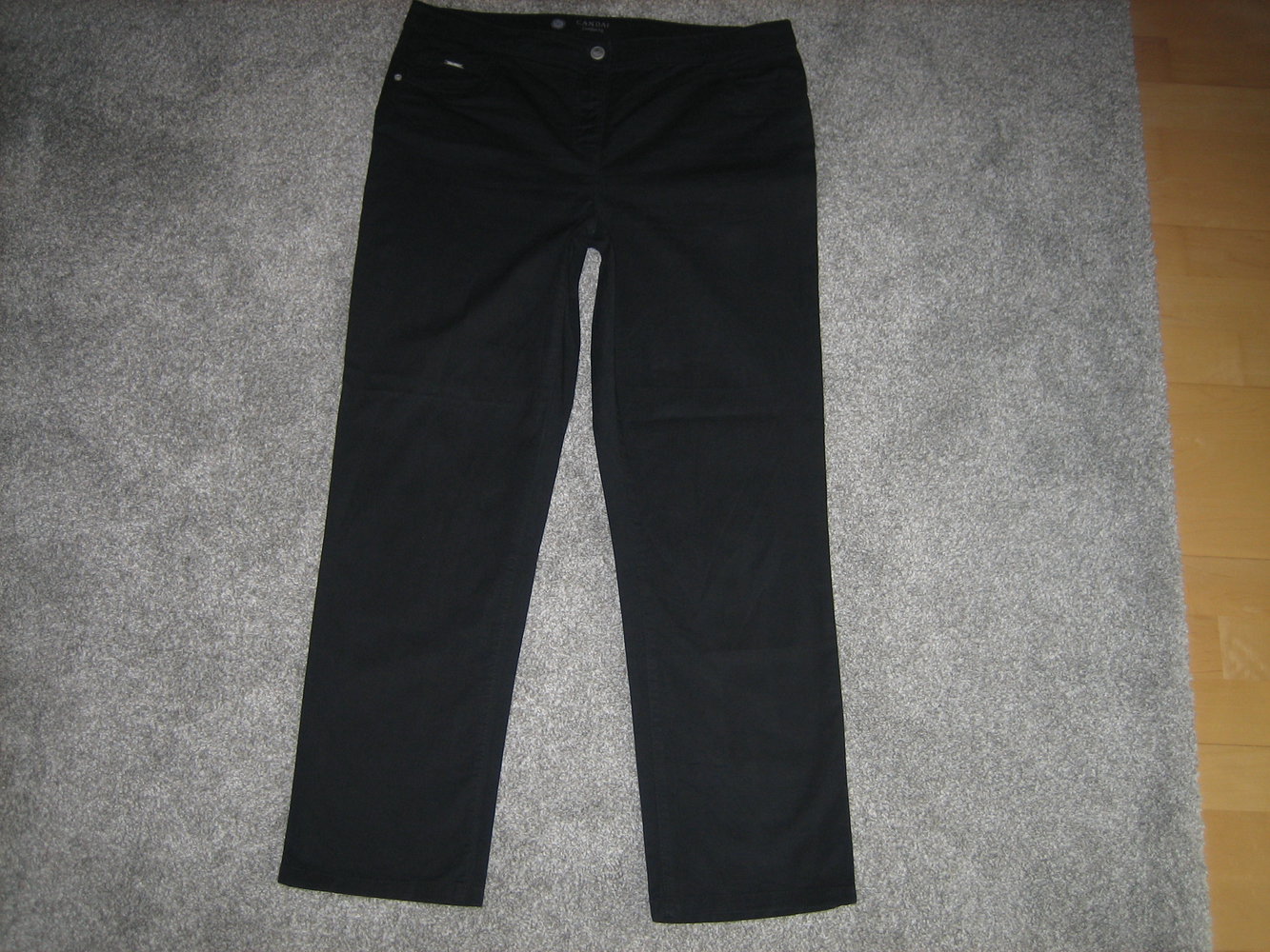 Starke Jeans Gr. 42, Schwarz, leichter Baumwoll-Twill, sitzt super!
