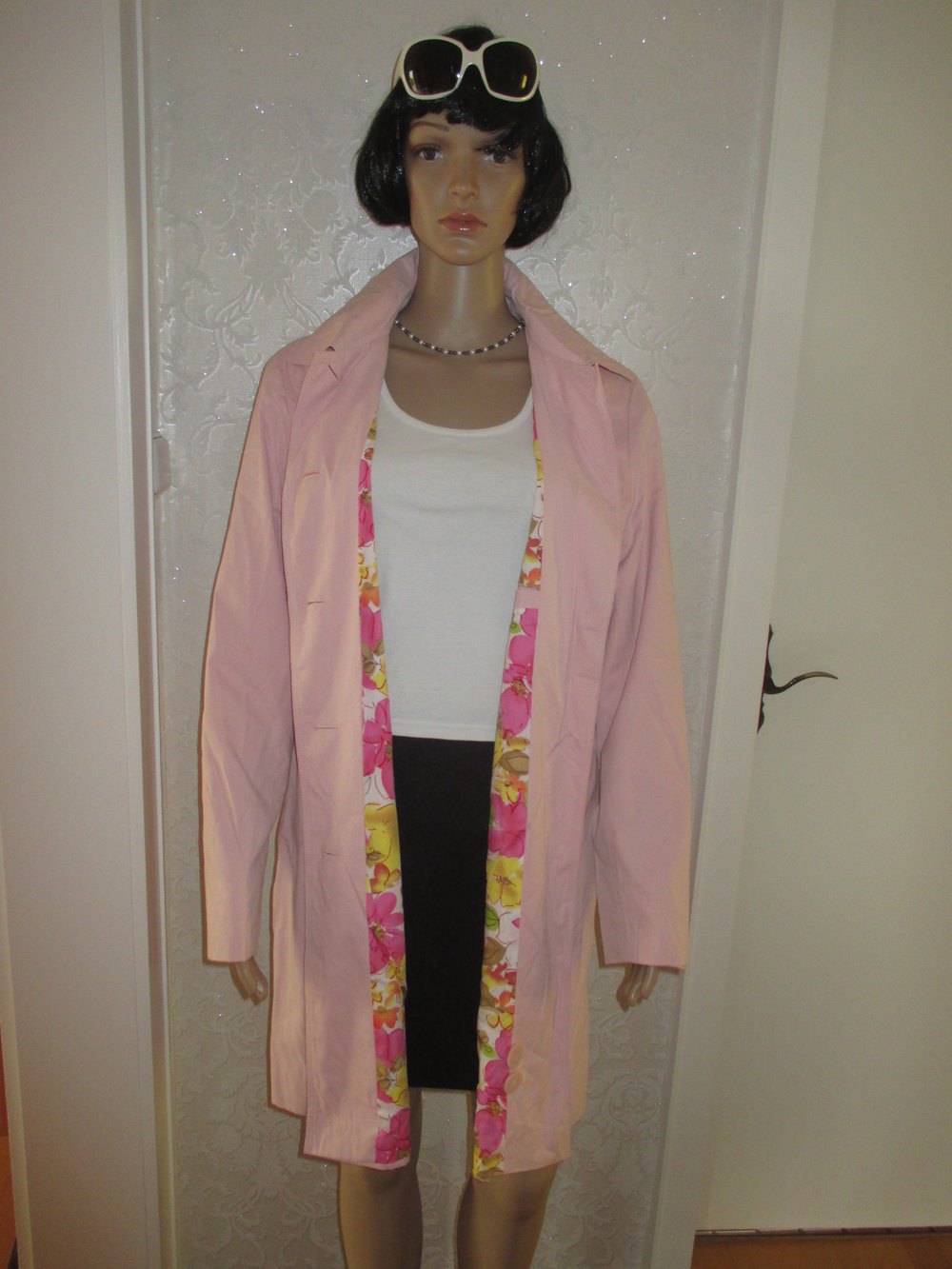  NEU * DESIGNER * Trench- Coat * Mantel mit Blüten * Blumen * Flower- Power * Futter * Gr. 38- 40/ S- M * rosè- quarz *