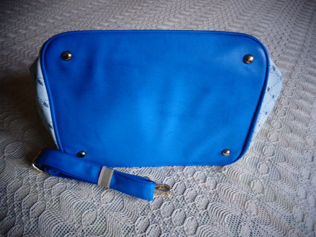 #Tasche Handtasche Umhängetasche Kunstleder NEU Farbe: Acqua