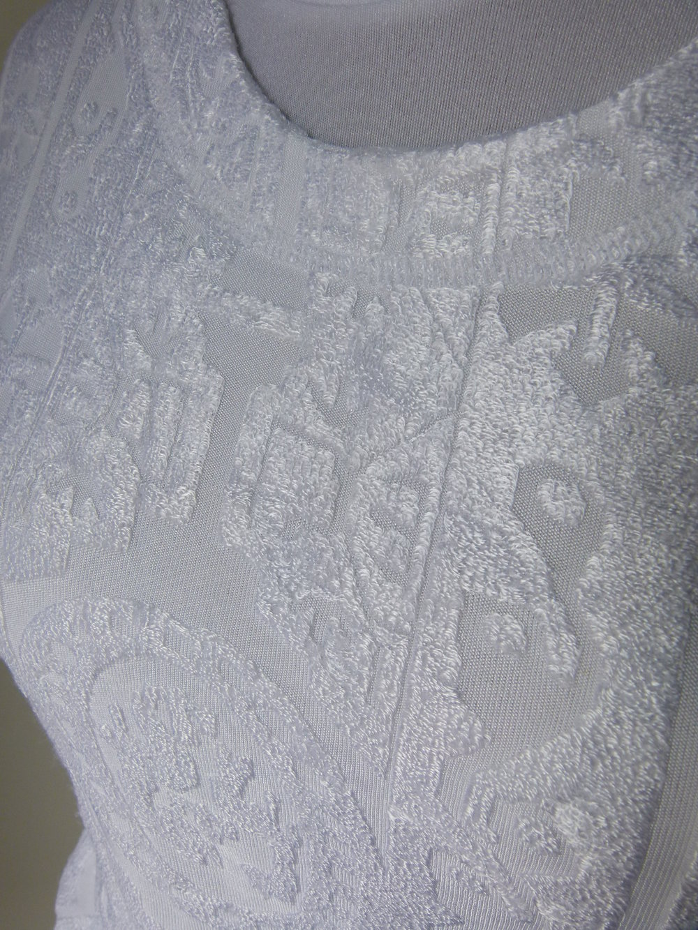 Kurzarm Body in weiß, Ausbrenner-Muster, Boho Ethno Goa Festival Retro Mori Hochzeit