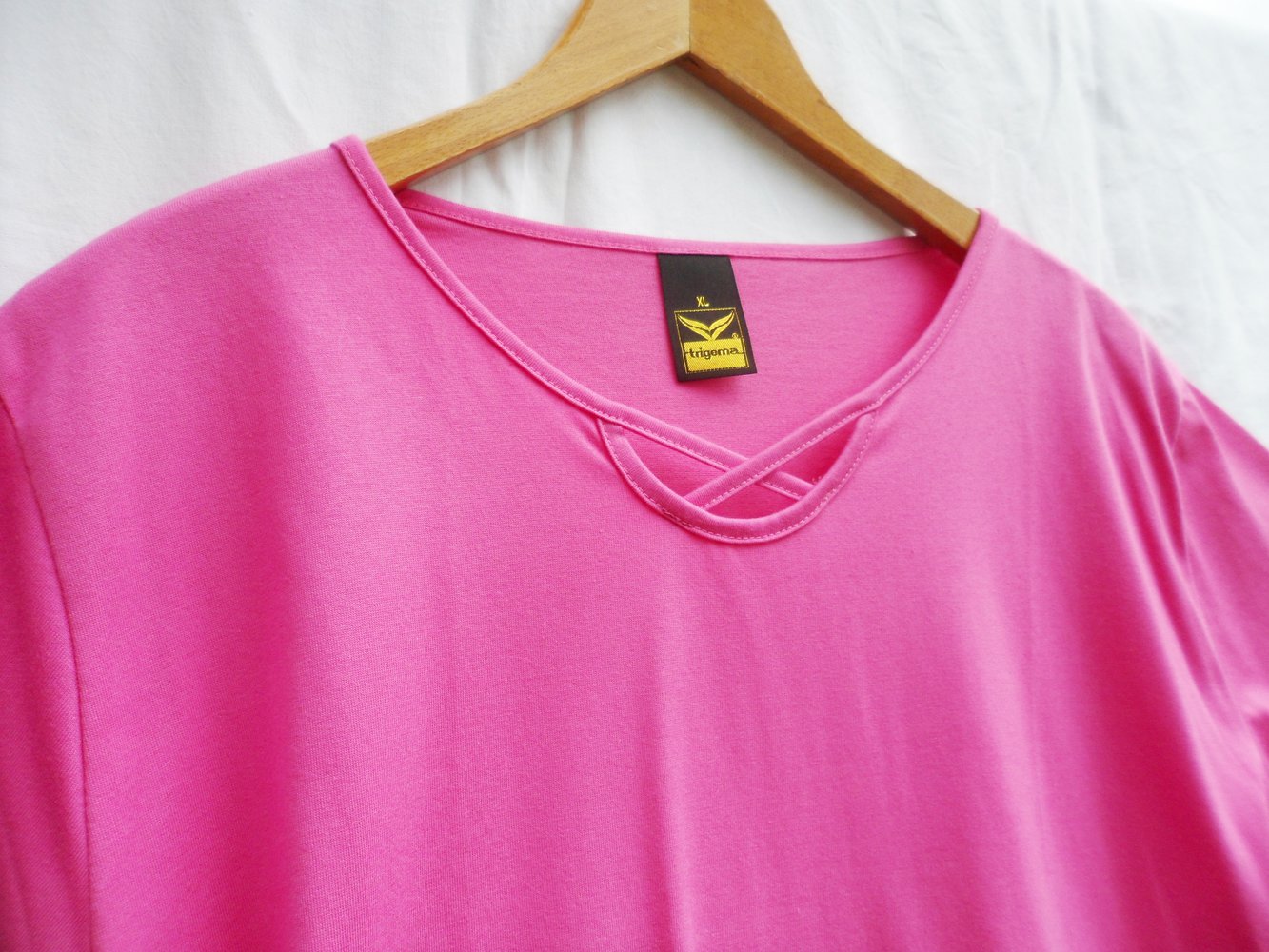 Knallpinkes Basic Shirt