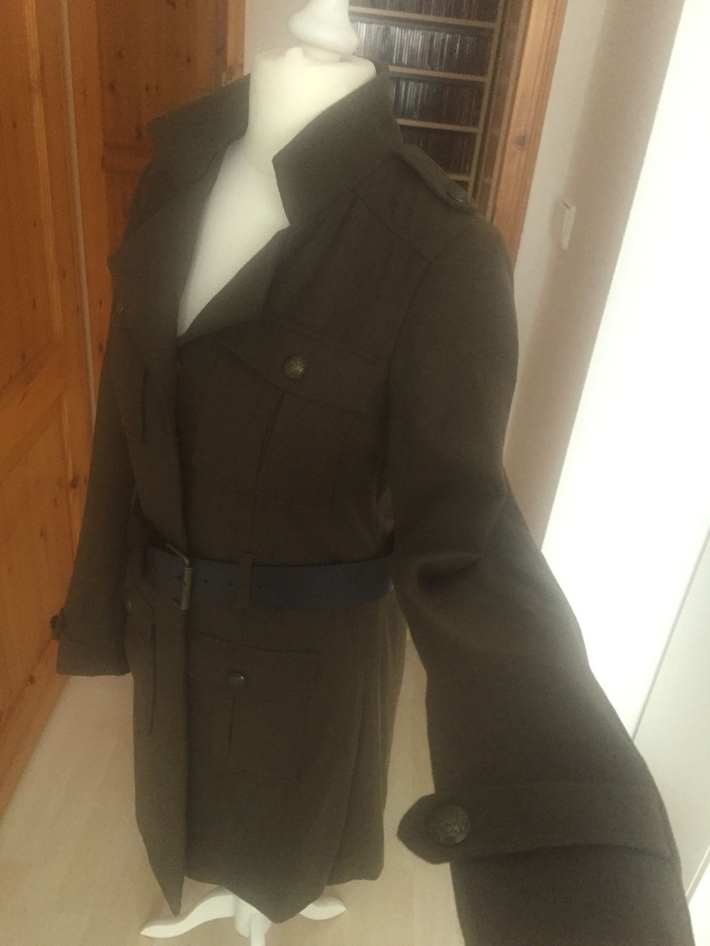 Mantel / Trenchcoat Gr.40 im Militärstil * Khaki 