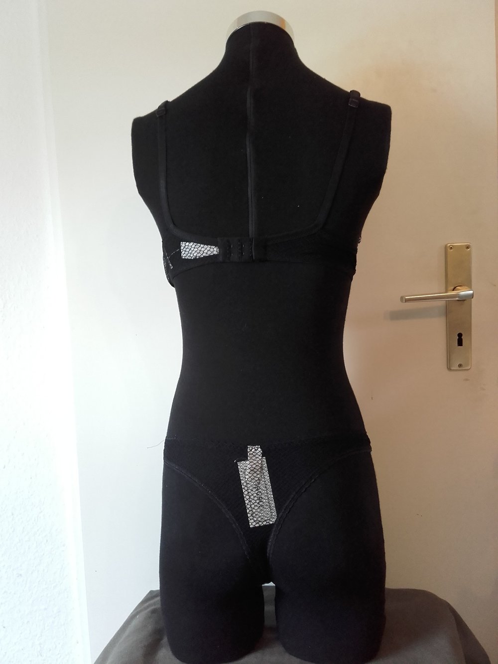 Unterwäsche Set mit Tanga und Slip (auf Wunsch), 75A und 42