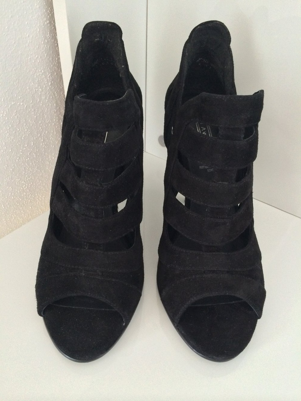 5th Avenue Pumps mit Cutouts