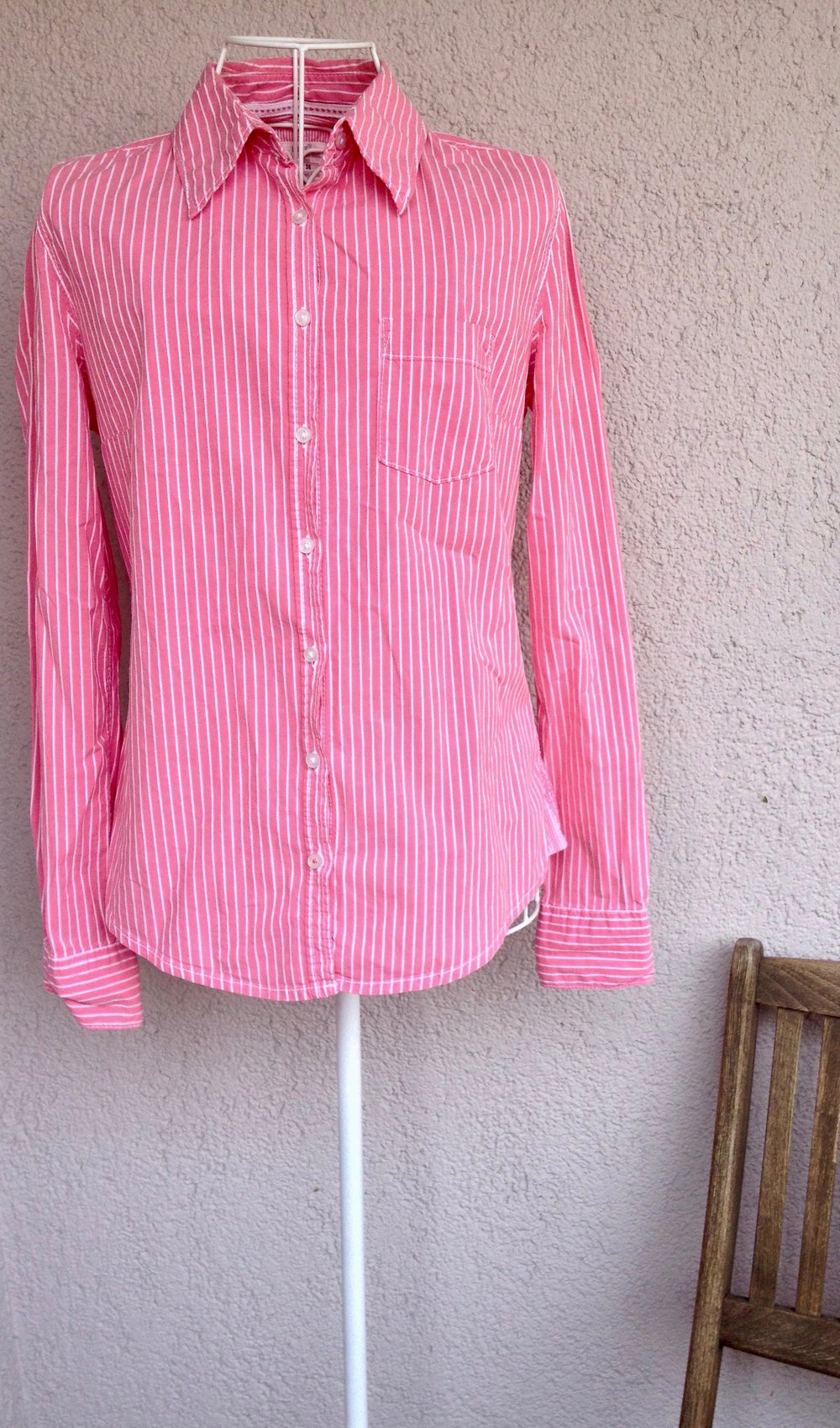 Schicke Bluse mit feinen Streifen von L.O.G.G by H&M