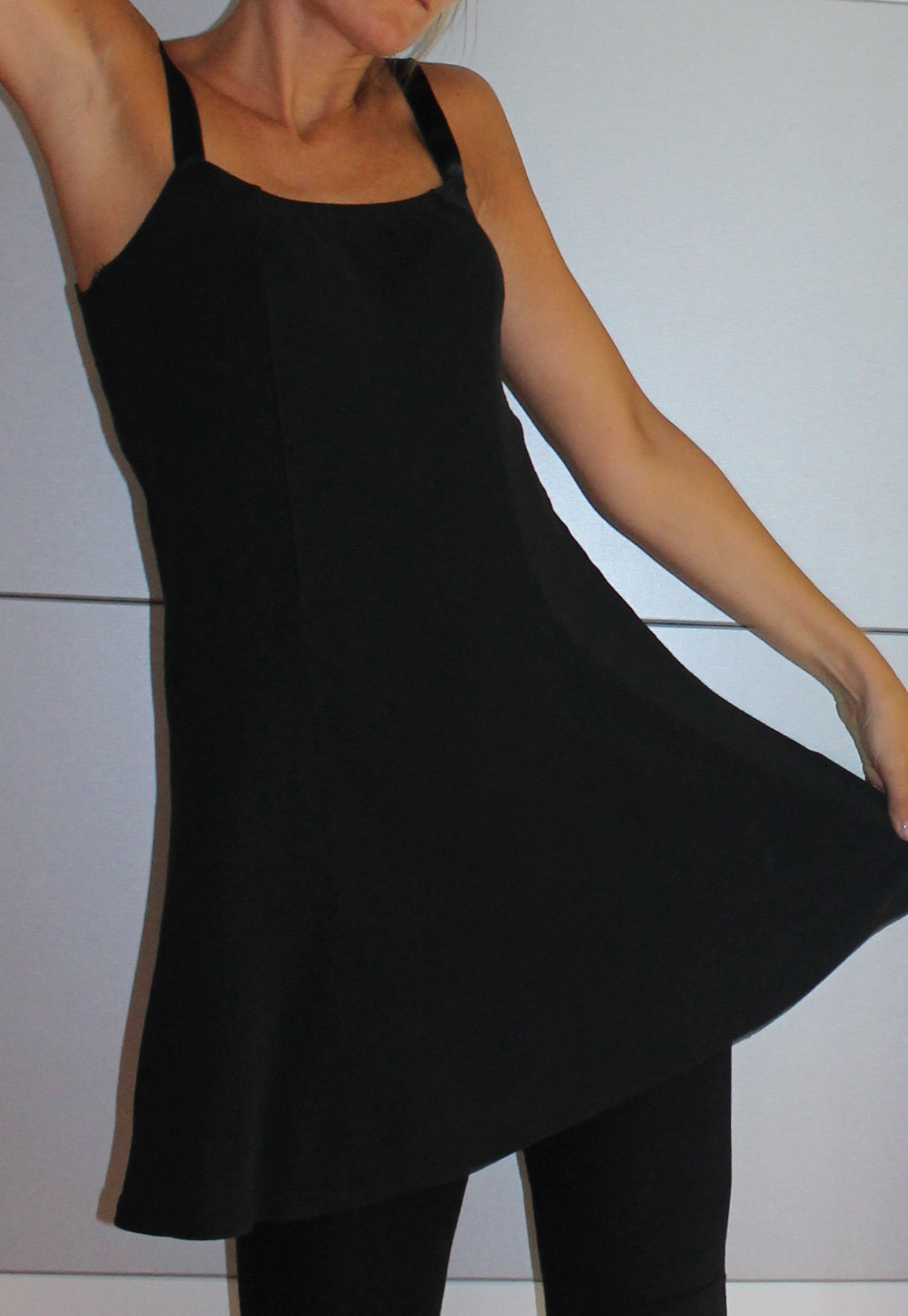 einfaches Baumwollkleid / Sommerkleid in schwarz