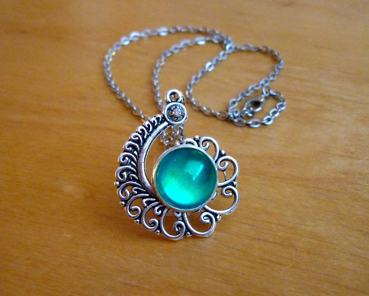 Kette blaue Welle blue Wave Ornament türkis ethno Gothic silber farben