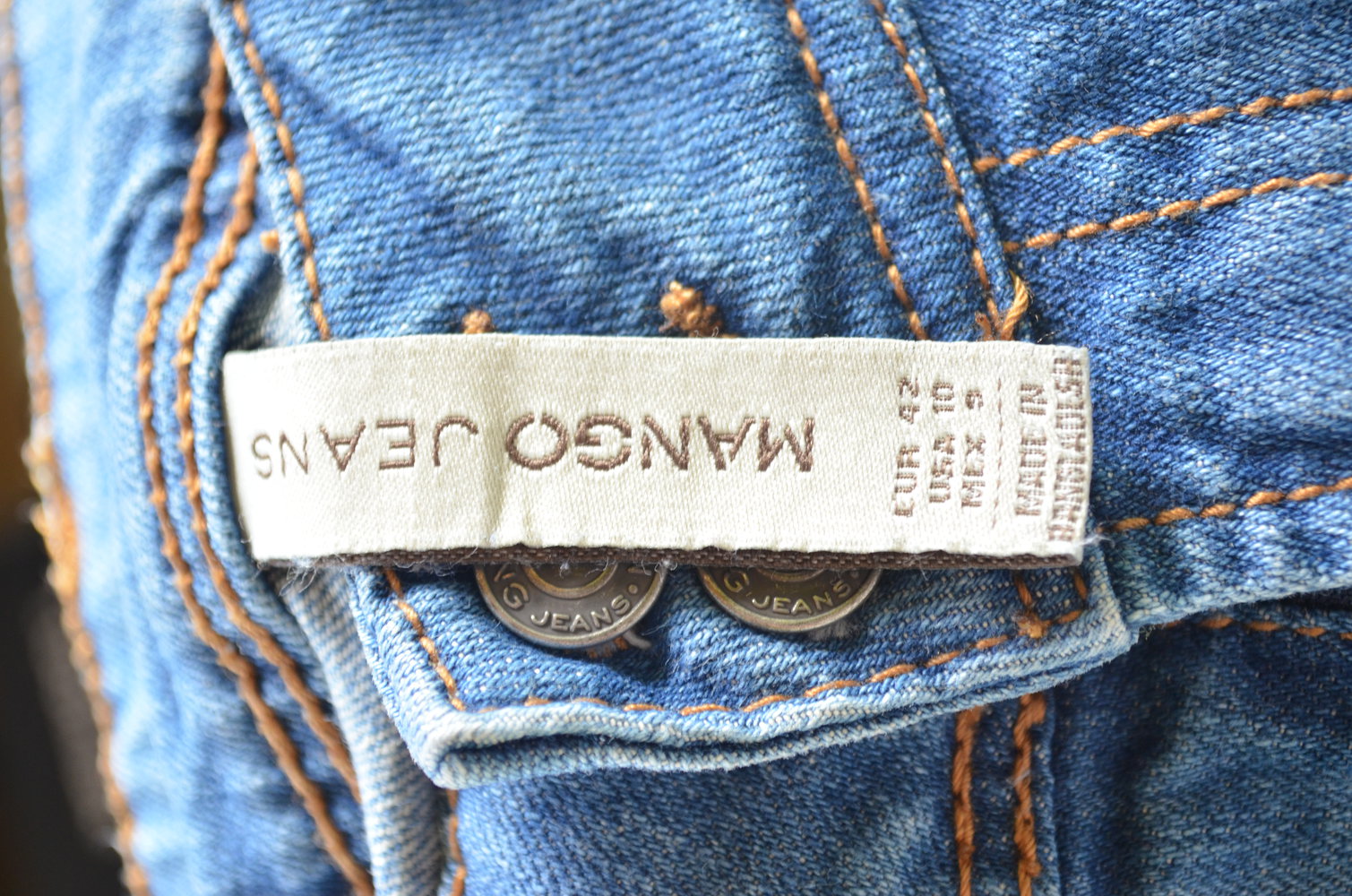 Neue Mango Jeans