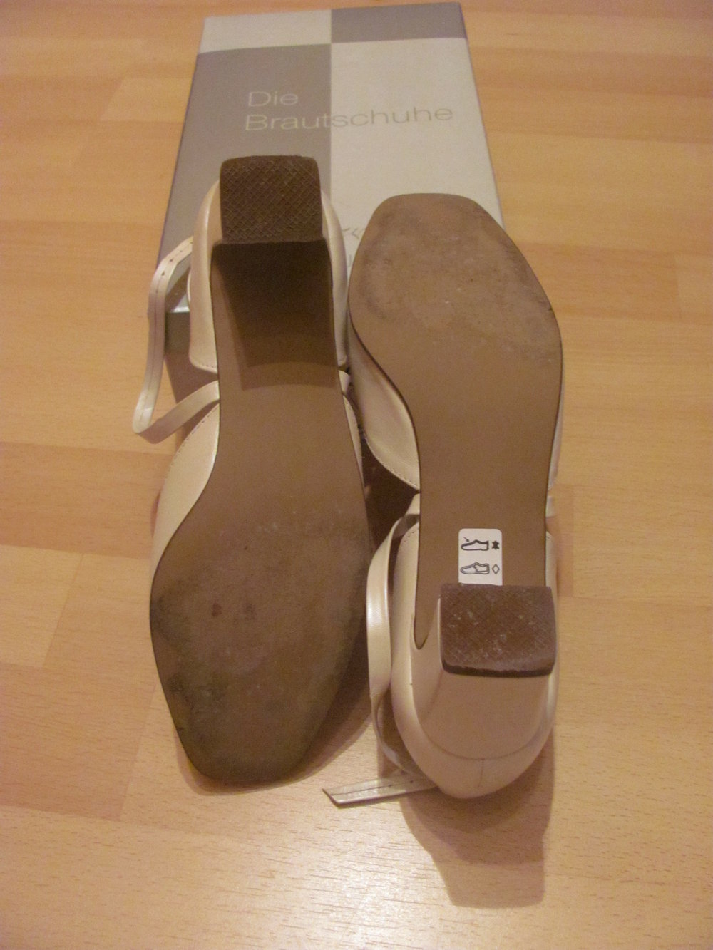 Brautschuhe Hochzeitsschuhe Größe 38 White Lady
