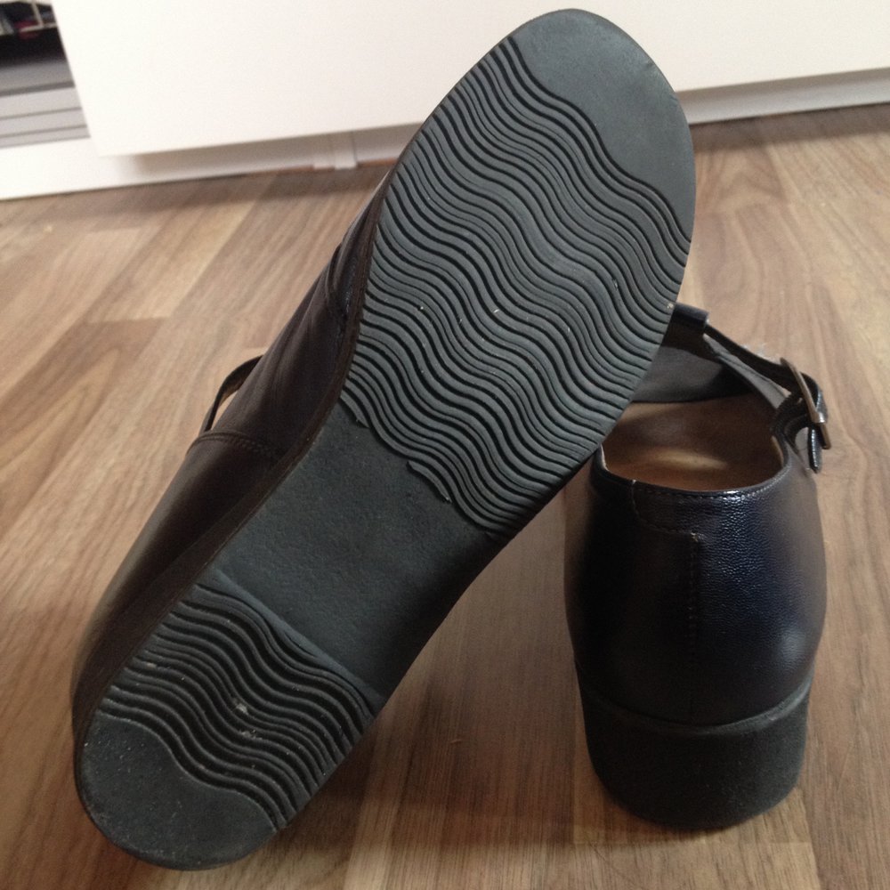 Dunkelblaue Schuhe