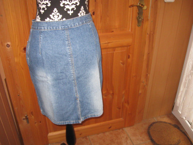 *** Schlichter Jeansrock ***