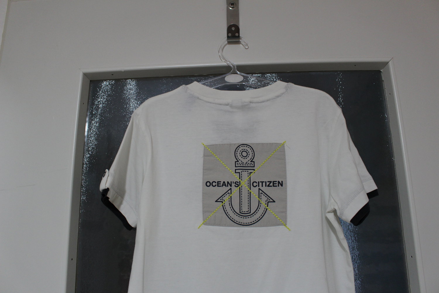 125. Maritimes T-Shirt von Okaidi, Frankreich, Gr. 128