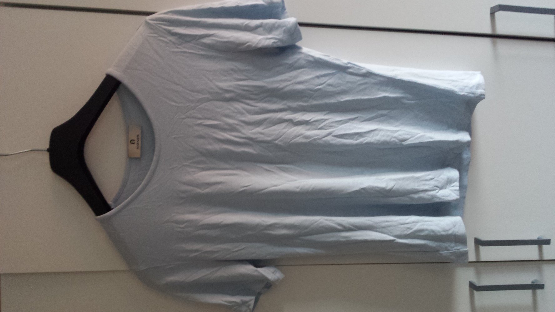 hellblaues T-Shirt von Aigner Gr. M