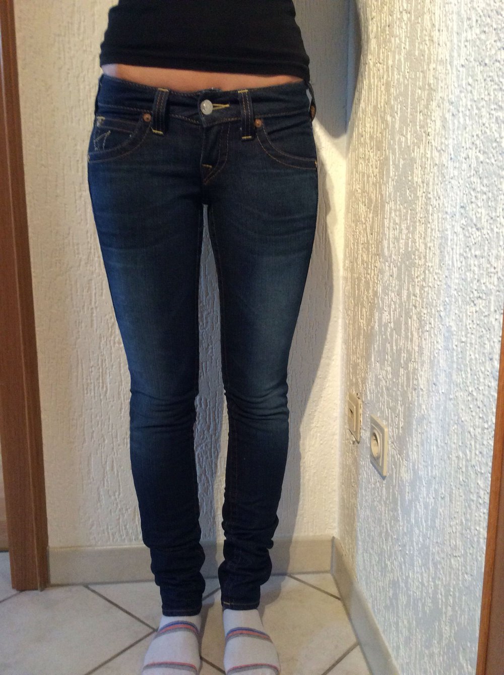 True Religion Brand Jeans Röhre  Style Julie neu Größe 26 Skinny 