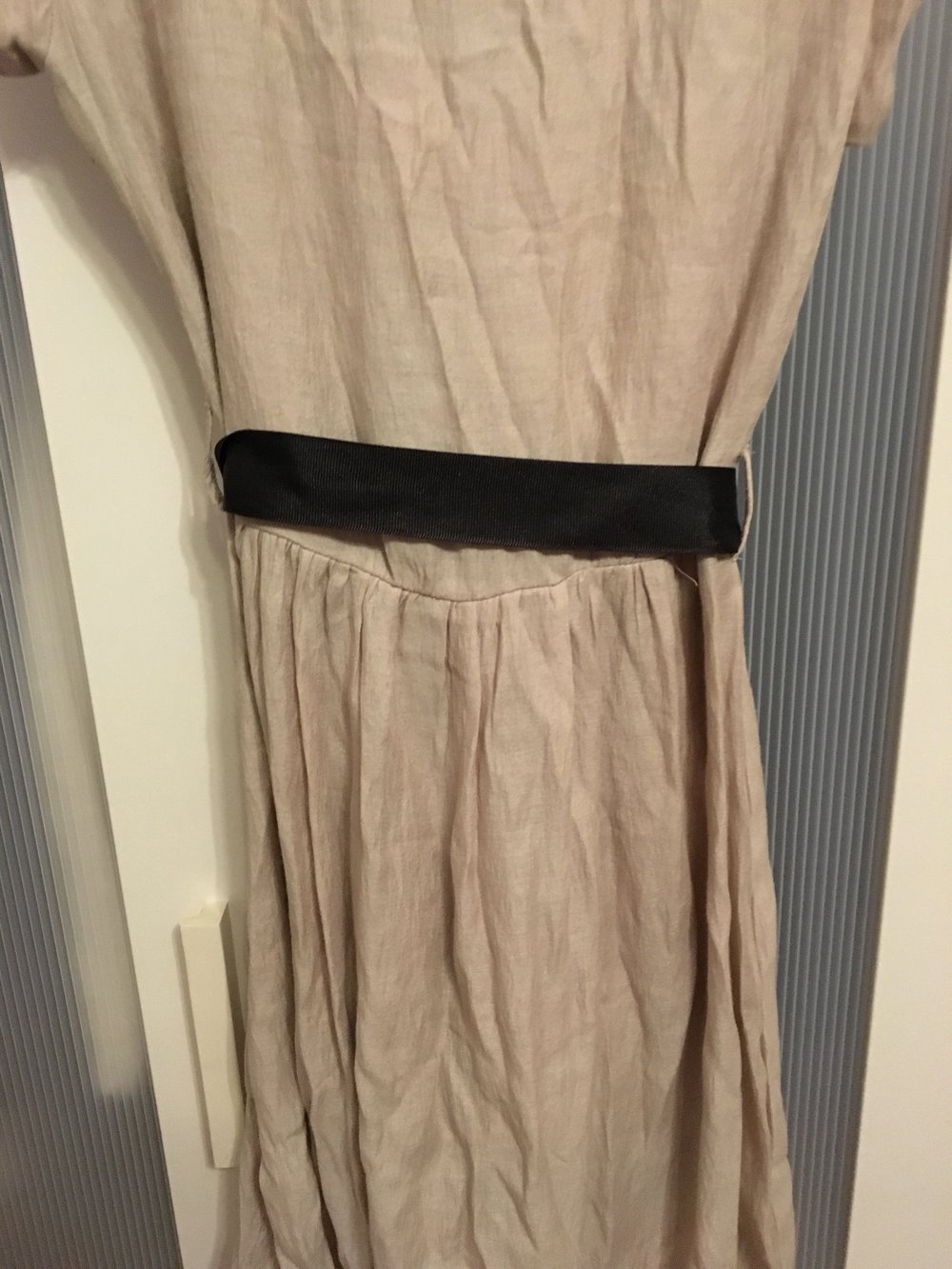 Zero Kleid mit Schleife 