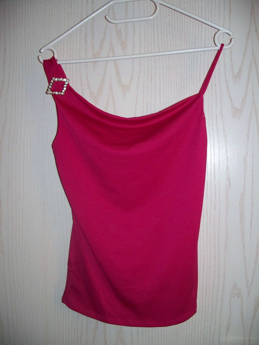 MISS IVY// Schickes Party-Top (pink) mit glitzernder Brosche Gr. 36/38