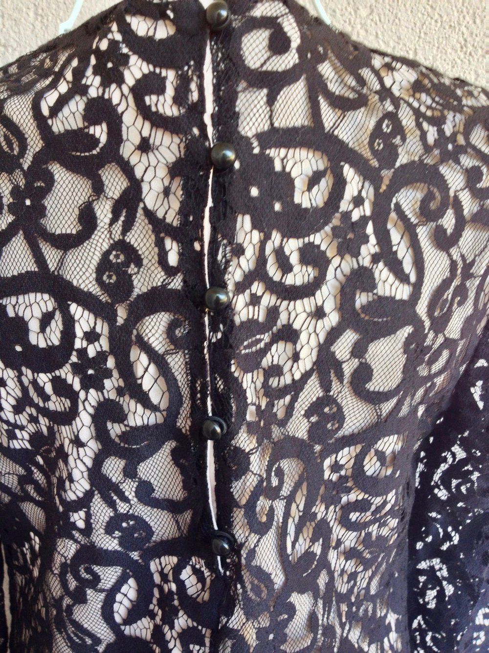 Wunderschönes Kleid mit Spitze von H&M