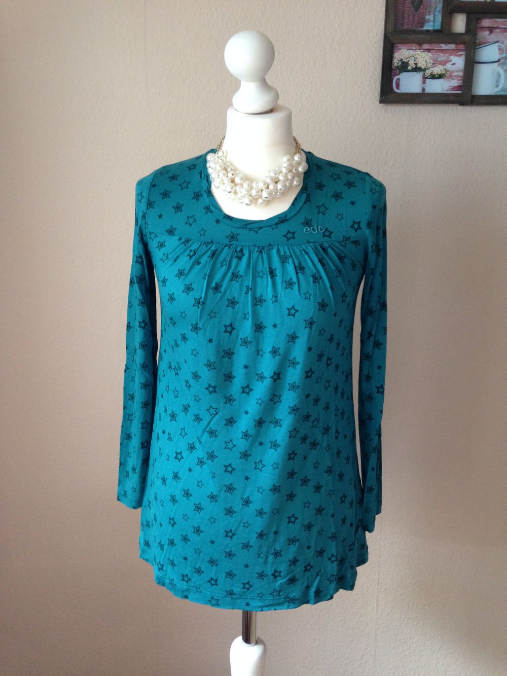 NEU - EDC Esprit Shirt, Pullover mit Sternen