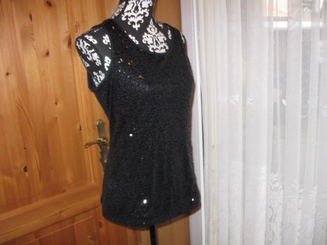 *** Tolles Top mit Pailletten ***