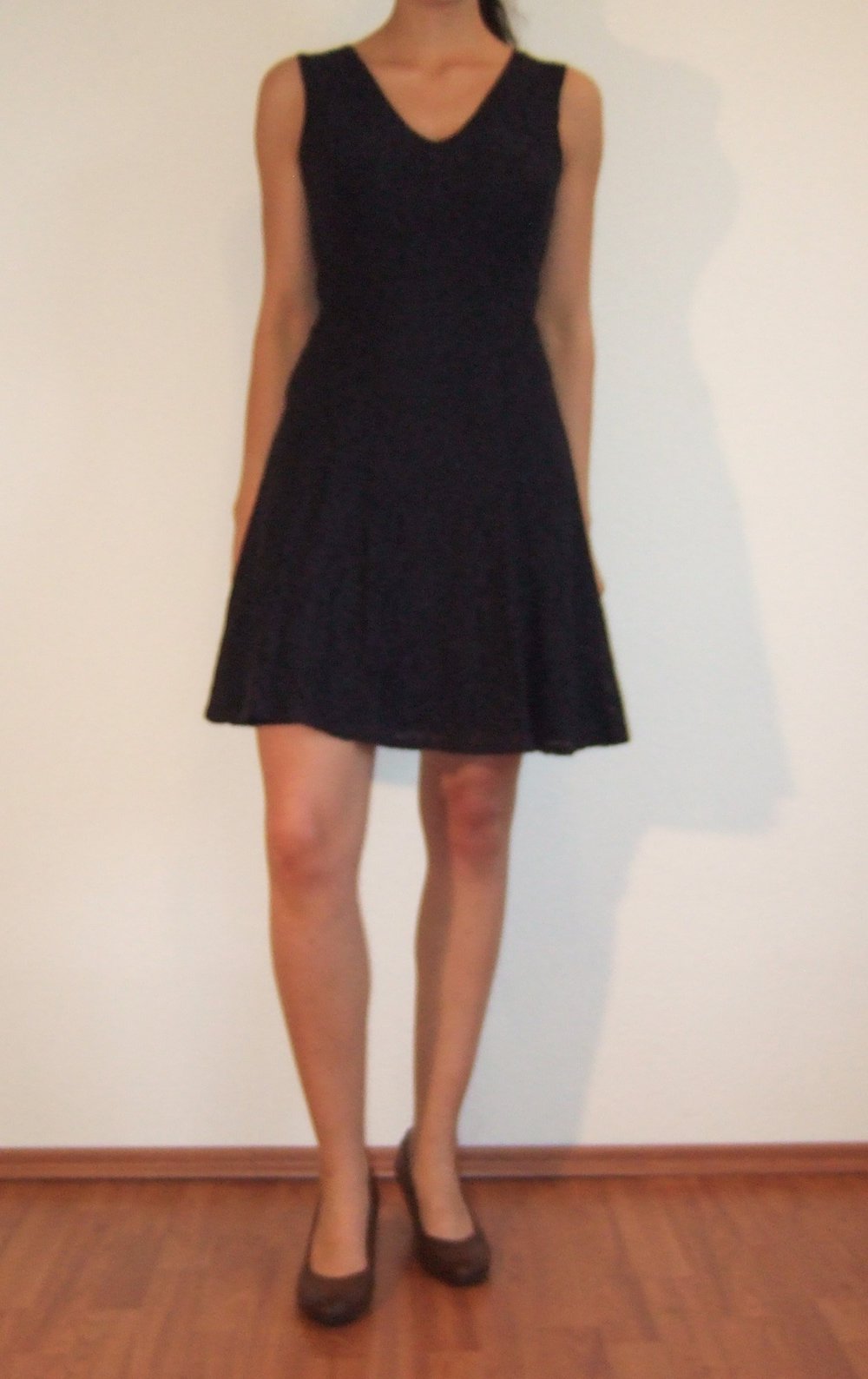 dunkelblaues Kleid aus Spitze, Esprit 