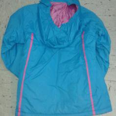 Jacke mit Kapuze