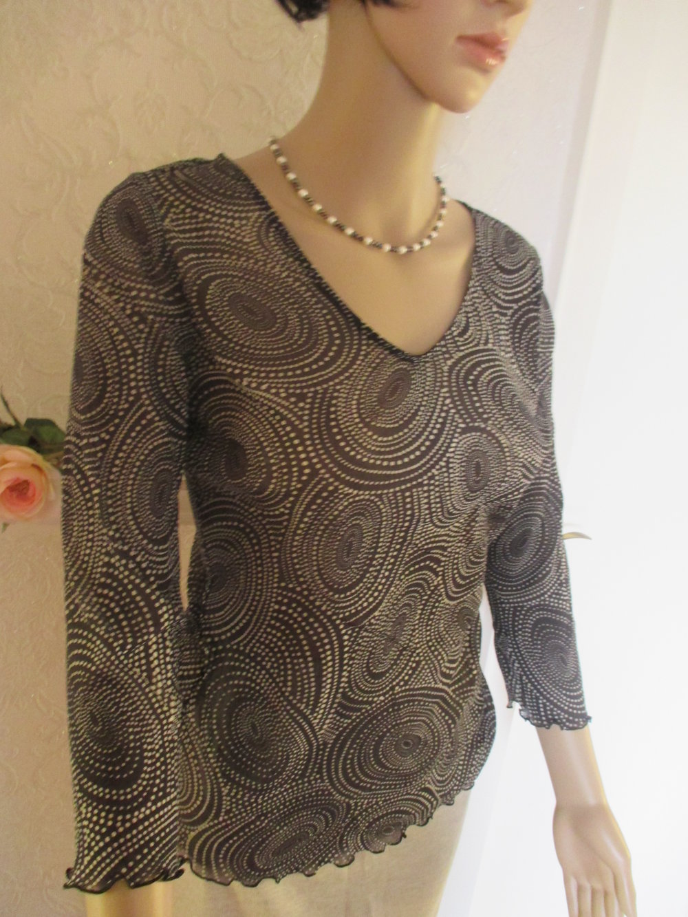 NEU 60er Jahre Retro- Grafik- Style 3/4 Arm Chiffon T- Shirt Bluse 