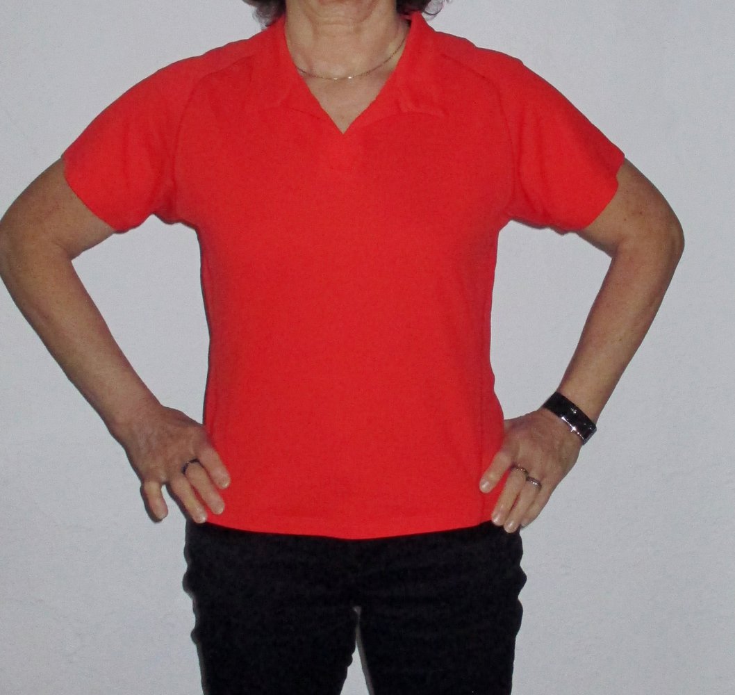 Rotes Sport-T-Sh