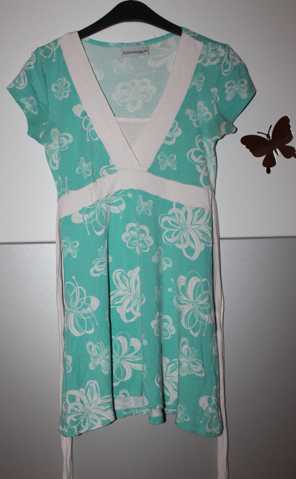 schönes Babydoll Oberteil in türkis mit Blumen und Schmetterlingen