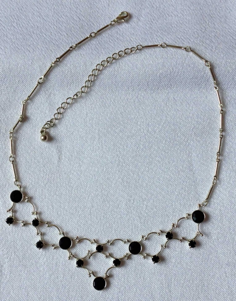 Wunderschöne Kette von Six