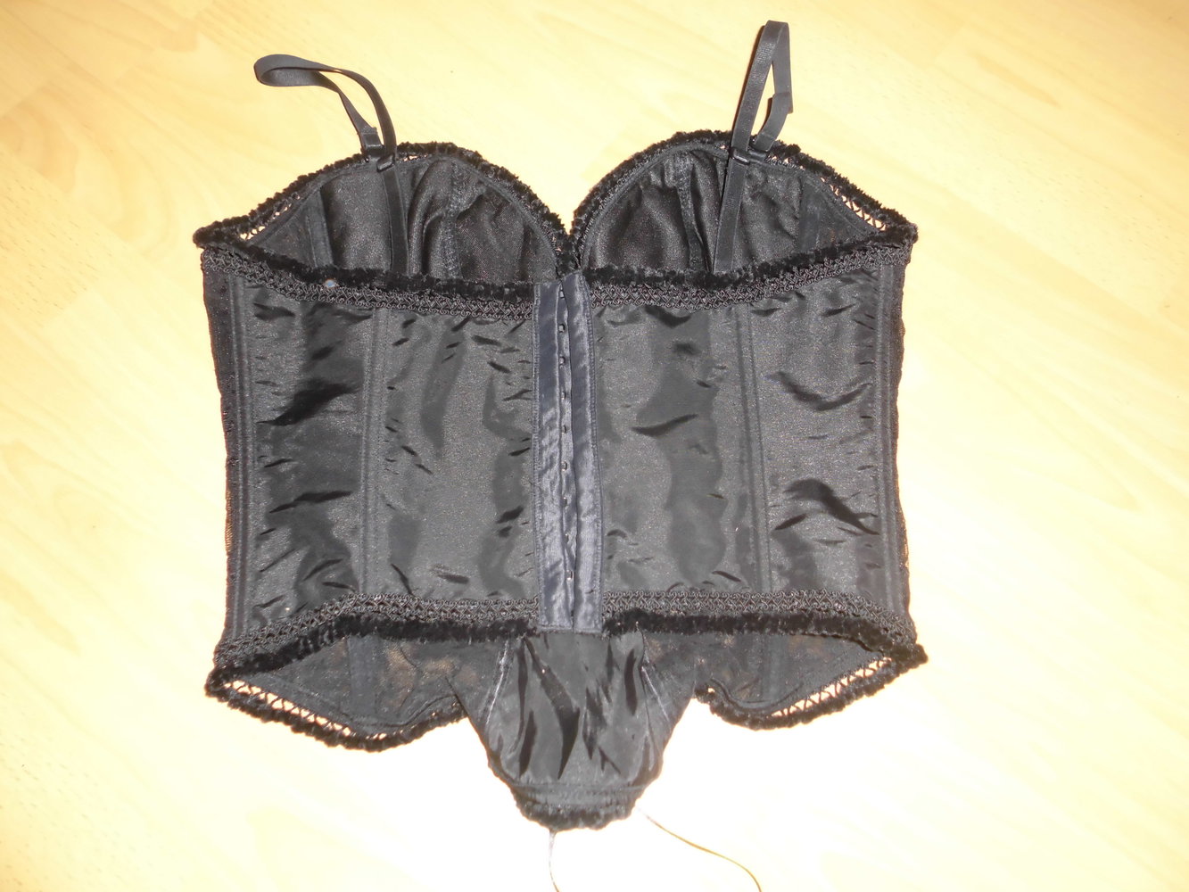 Schwarze Corsage - Größe M/L - TOP-Zustand! Gothic
