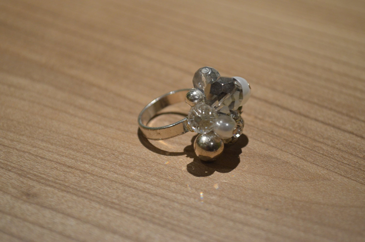 Ring mit Perlen 