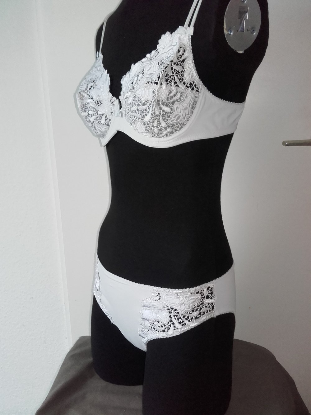 Magali , grau, perla Set, BH 80/B, Slip 40