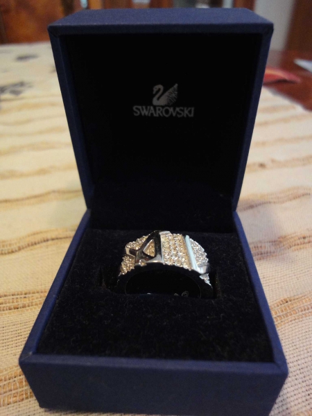 Funkelnder Swarovski Ring Gr. 55