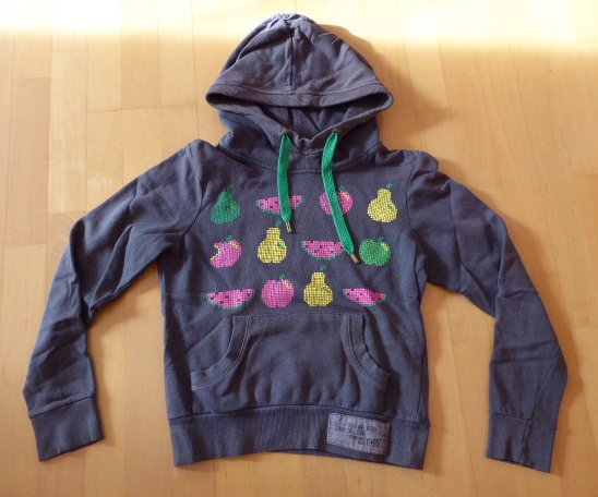 Cooler Hoodie mit Früchteprint